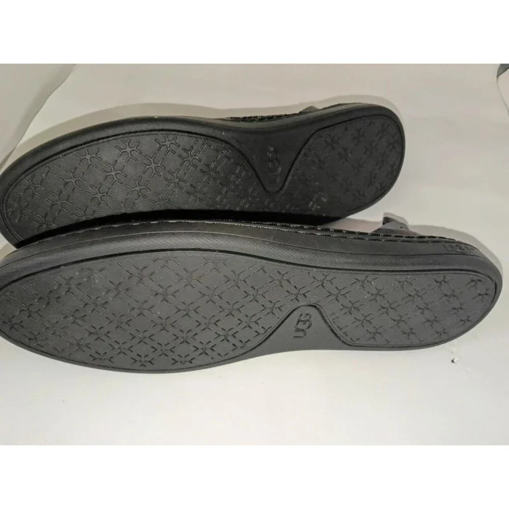 Uggs Sammy slip-on